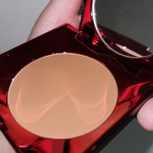 BRAND NEW KVD Beauty Powder Foundation